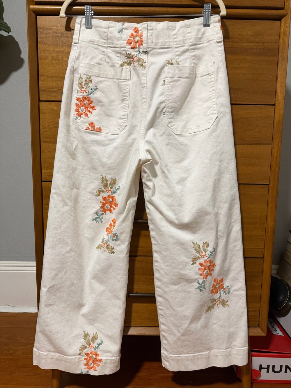 Anthropologie Maeve Denim Colette Embroidered Pants - Size 28 - Picture 6 of 8